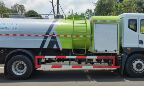 東風(fēng)新款11噸純電動(dòng)灑水車 東風(fēng)新款11噸純電動(dòng)灑水車