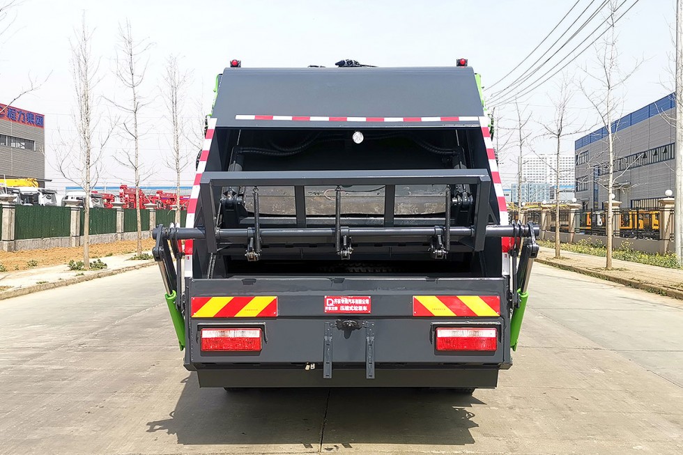 東風多利卡12方壓縮垃圾車 東風多利卡12方壓縮垃圾車